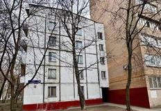 🤓Уродец с Амурской 46. Интересно, как могла возникнуть идея формирования этой дополнительной площади и как это было реализовано?